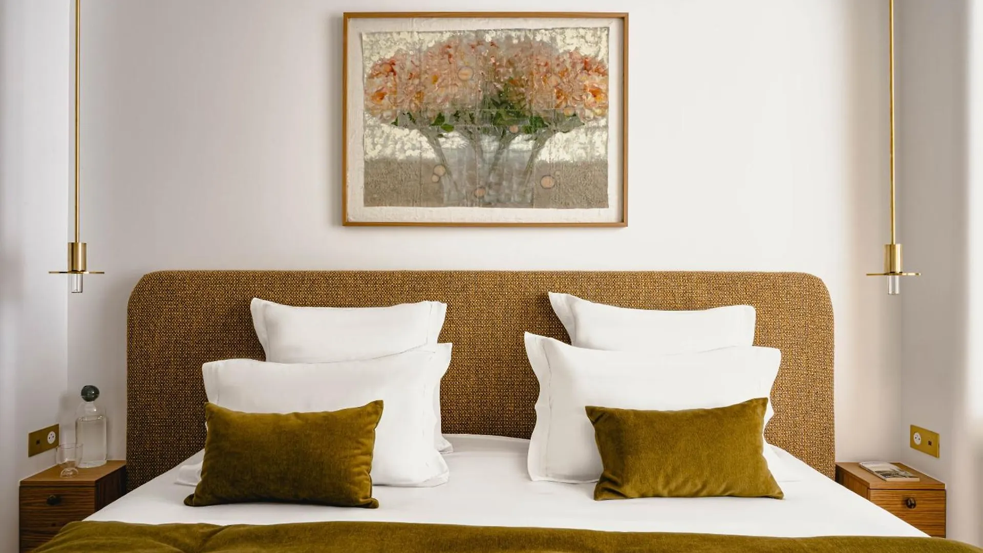 1.75 Paris La Source Hotel