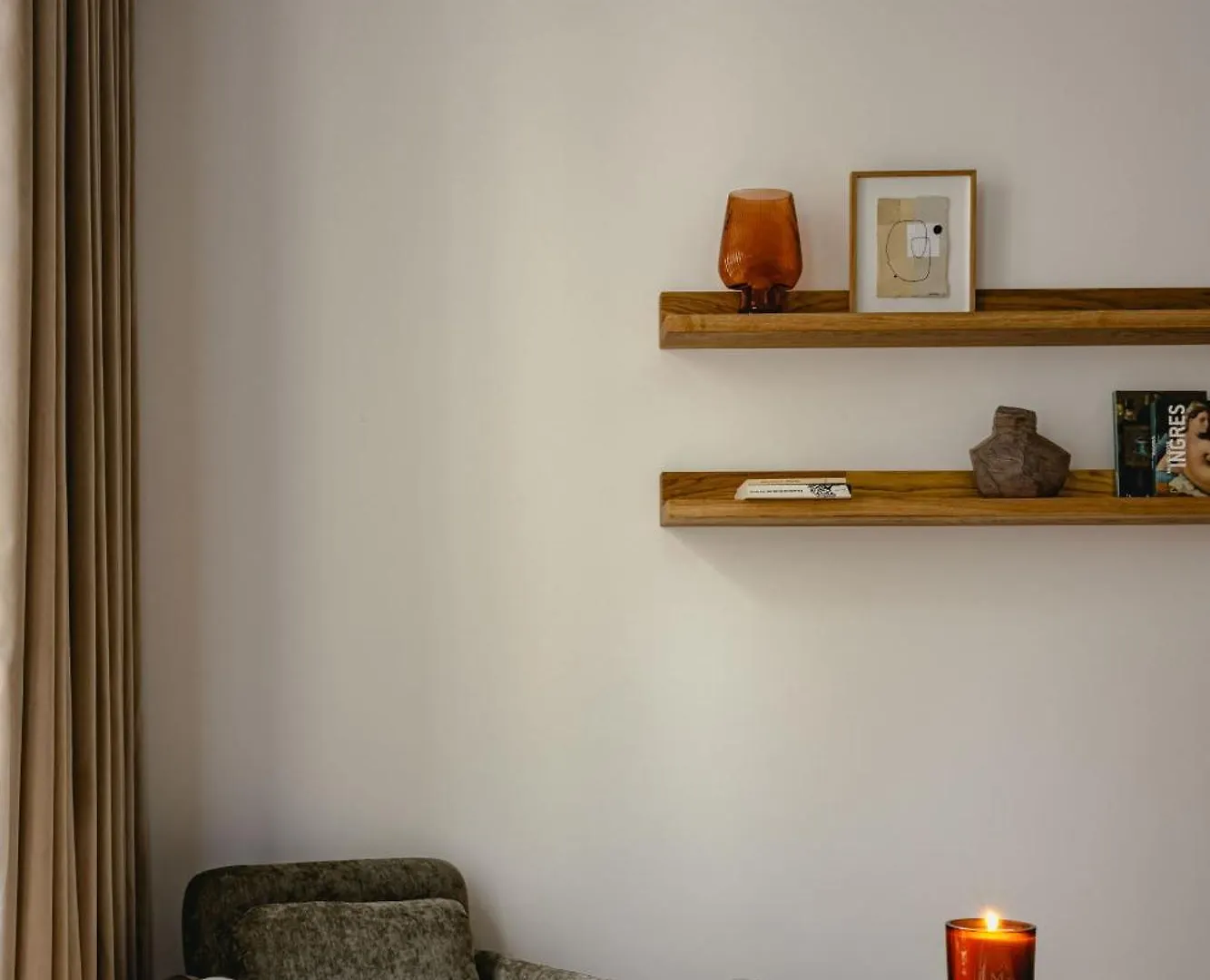 1.75 Paris La Source Hotel