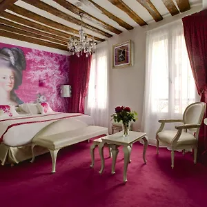 Hotel Konfidentiel, Paris