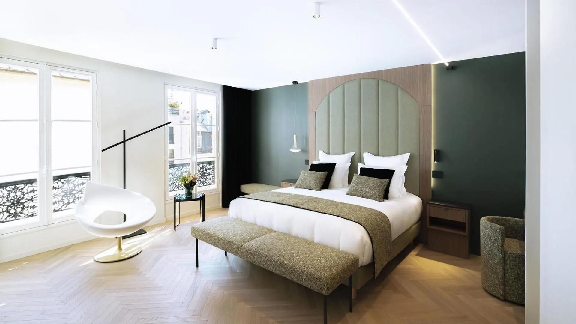 Hotel 1.75 Paris La Source