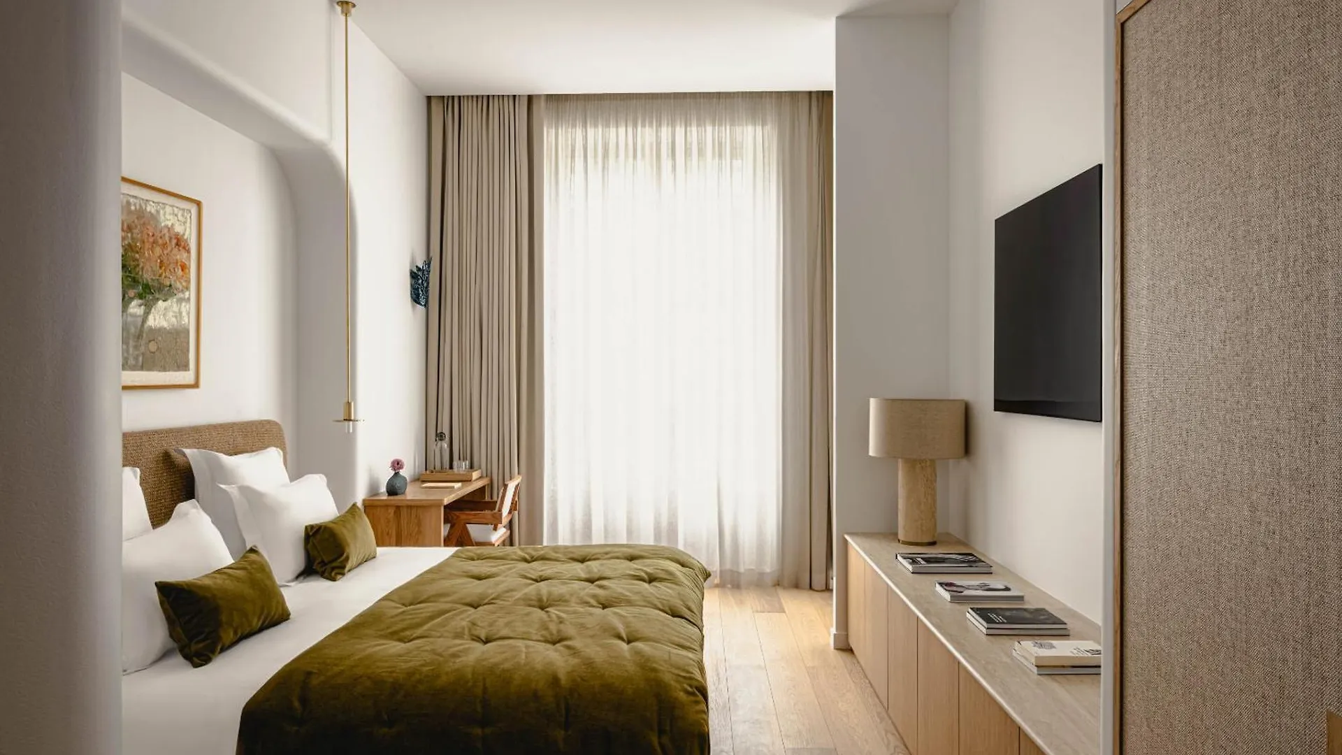 Hotel 1.75 Paris La Source